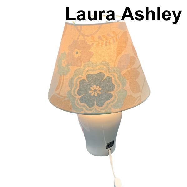 LAURA ASHLEY 陶器製ランプ 【公式通販】