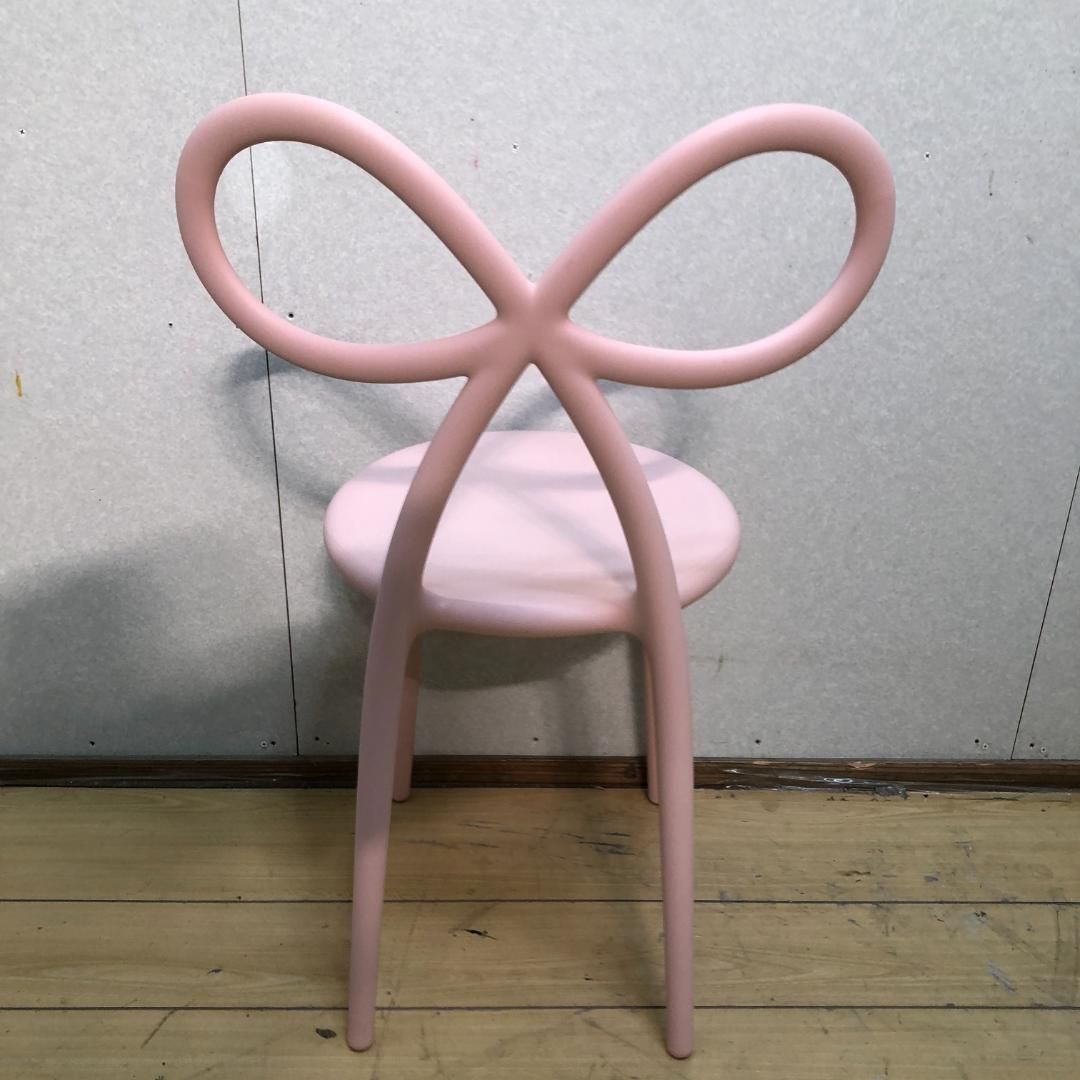 送料無料 Qeeboo Ribbon Chair リボンチェア ピンク Nika Zupanc