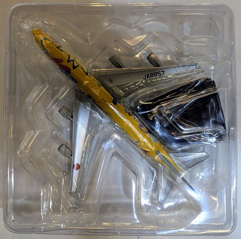 全日空商事 1/500 ANA BOEING 747-400/ポケモンジェット ピカチュウ