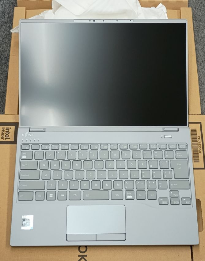 極美品】富士通 LIFEBOOK UH i7 16GB 512GB - メルカリ