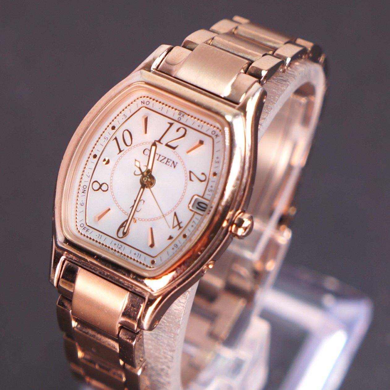 ひでひで 稼働品】citizen xC ティタニアライン ハッピーフライト サクラピンク