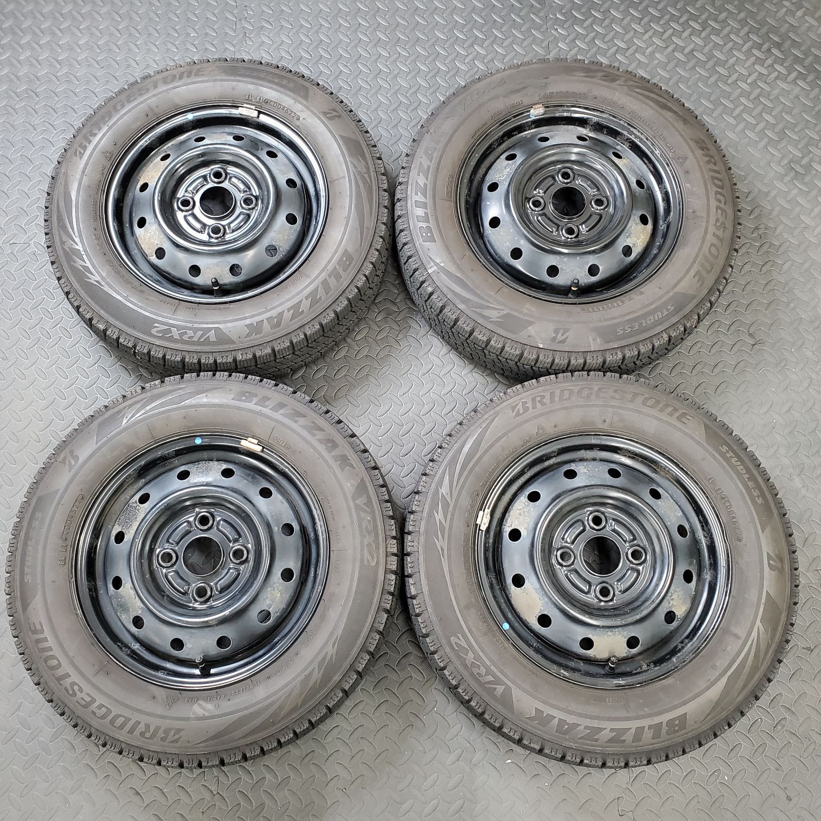 22年製 145/80R13 ブリヂストン ブリザックVRX2 スズキ アルト ワゴンR 