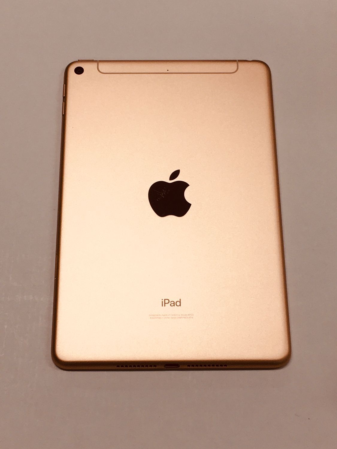 Apple 98% simフリー リニュー iPad mini第5世代64GBゴールド 美品 電池98