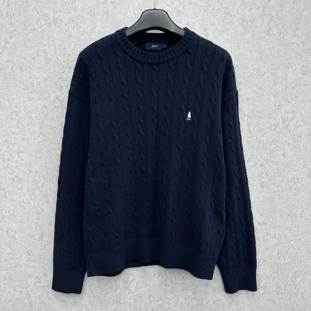 お買い得，限定SALE】 105 イェール メンズ ケーブル編み ニット