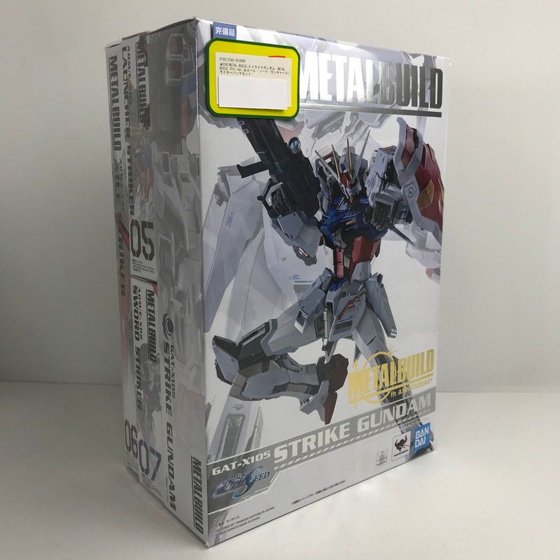 中古品】 完備品 METAL BUILD ストライクガンダム -METAL BUILD 10th