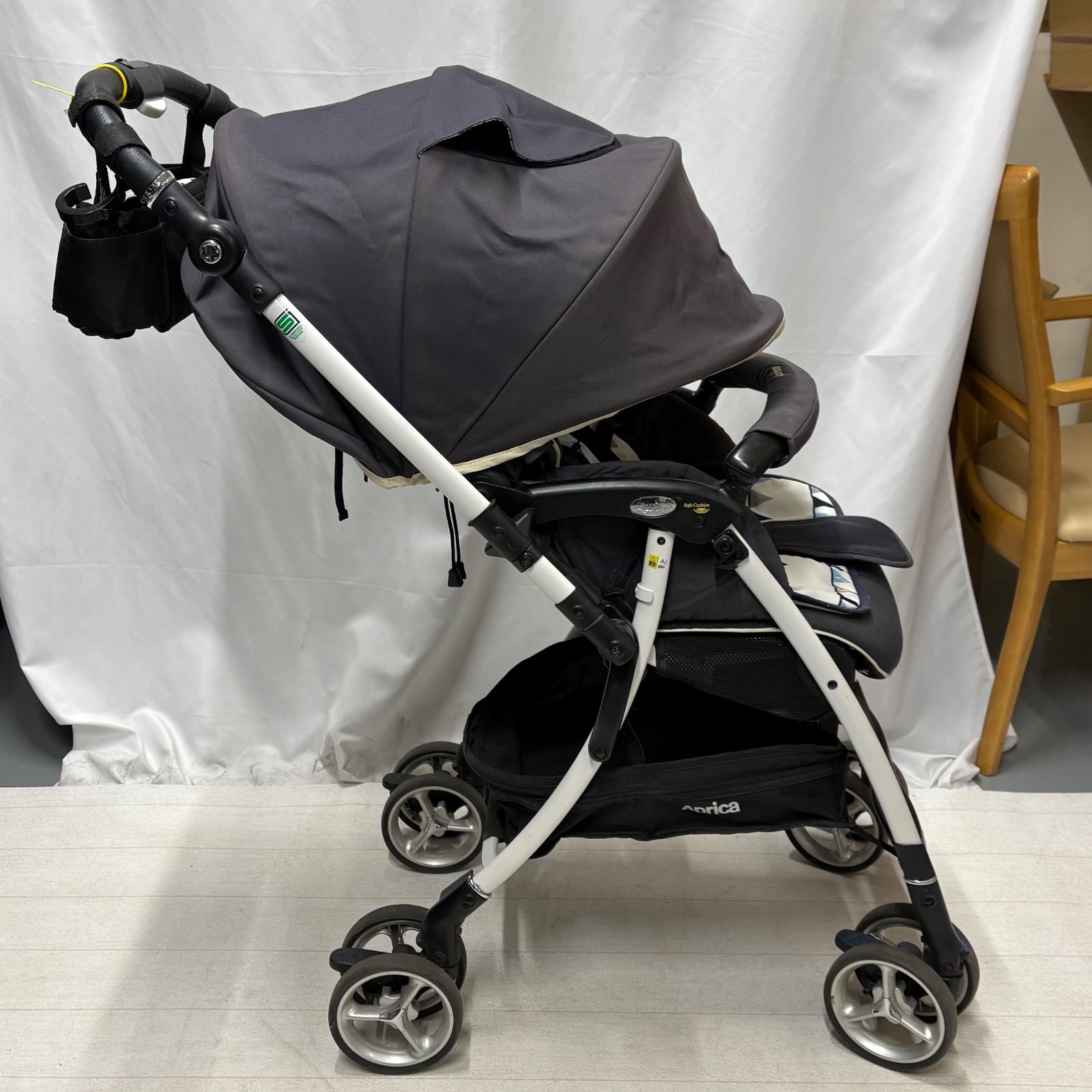 Aprica ラクーナ ビッテ ソファークッション アップリカ コンビ - メルカリ