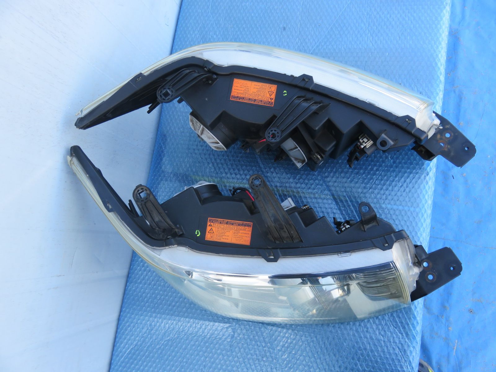 点灯OK /三菱 デリカD:5 / D5 CV5W CV1W CV2W CV4W 純正 バラスト 