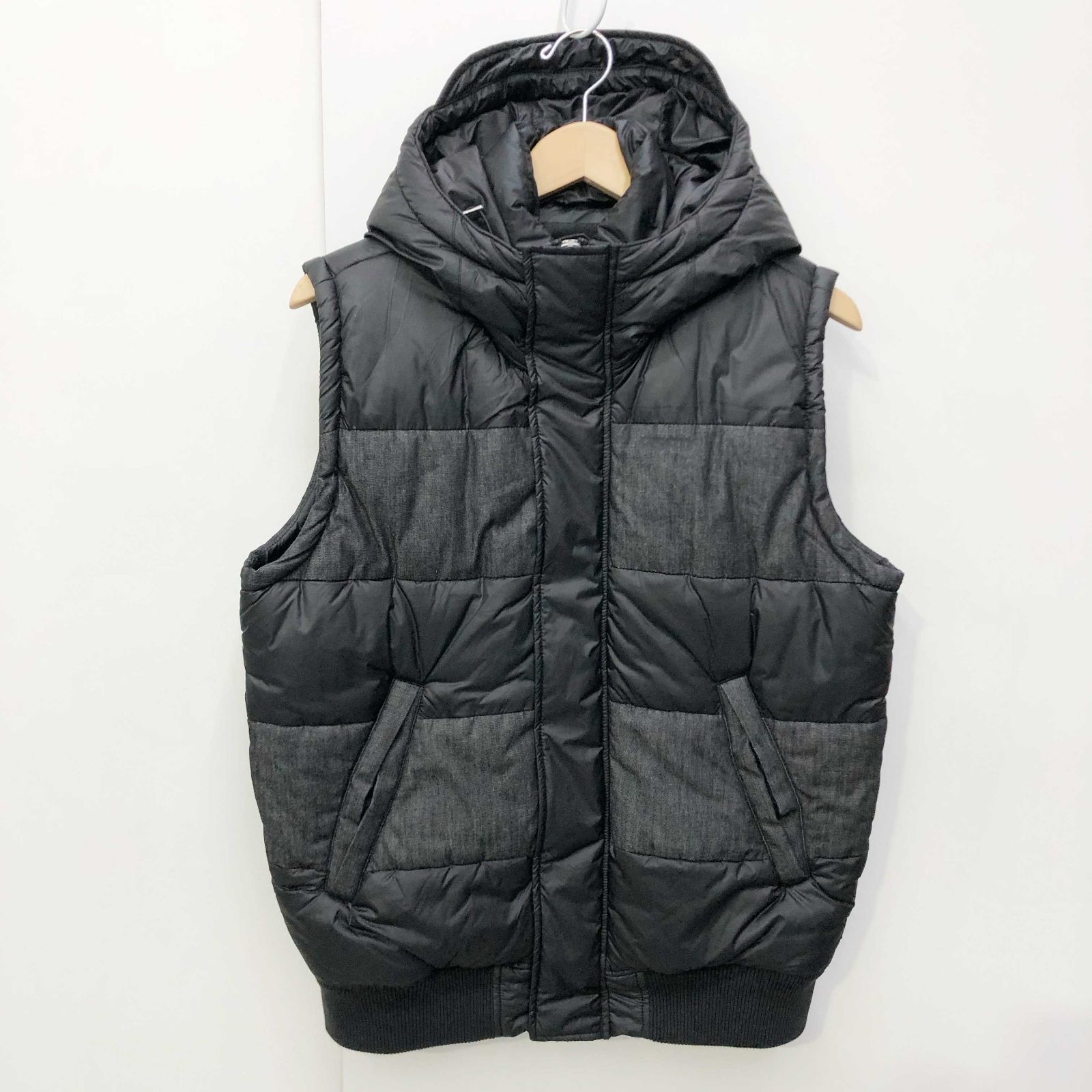 Ｇ－ＳＴＡＲ ＲＡＷ ジースター ロゥ フード ダウン ベスト Ｍ Ｄ１６０３７－Ｂ４１８－６４８４ ブラック 黒 中綿 メンズ ダウンコート ダウンジャケット WHISTLER SHORT PUFFER&frasl;撥水中綿フードブルゾン レディース