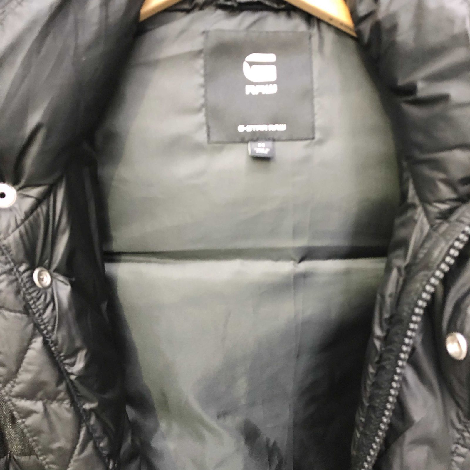 Ｇ－ＳＴＡＲ ＲＡＷ ジースター ロゥ フード ダウン ベスト Ｍ Ｄ１６０３７－Ｂ４１８－６４８４ ブラック 黒 中綿 メンズ ダウンコート ダウンジャケット WHISTLER SHORT PUFFER&frasl;撥水中綿フードブルゾン レディース