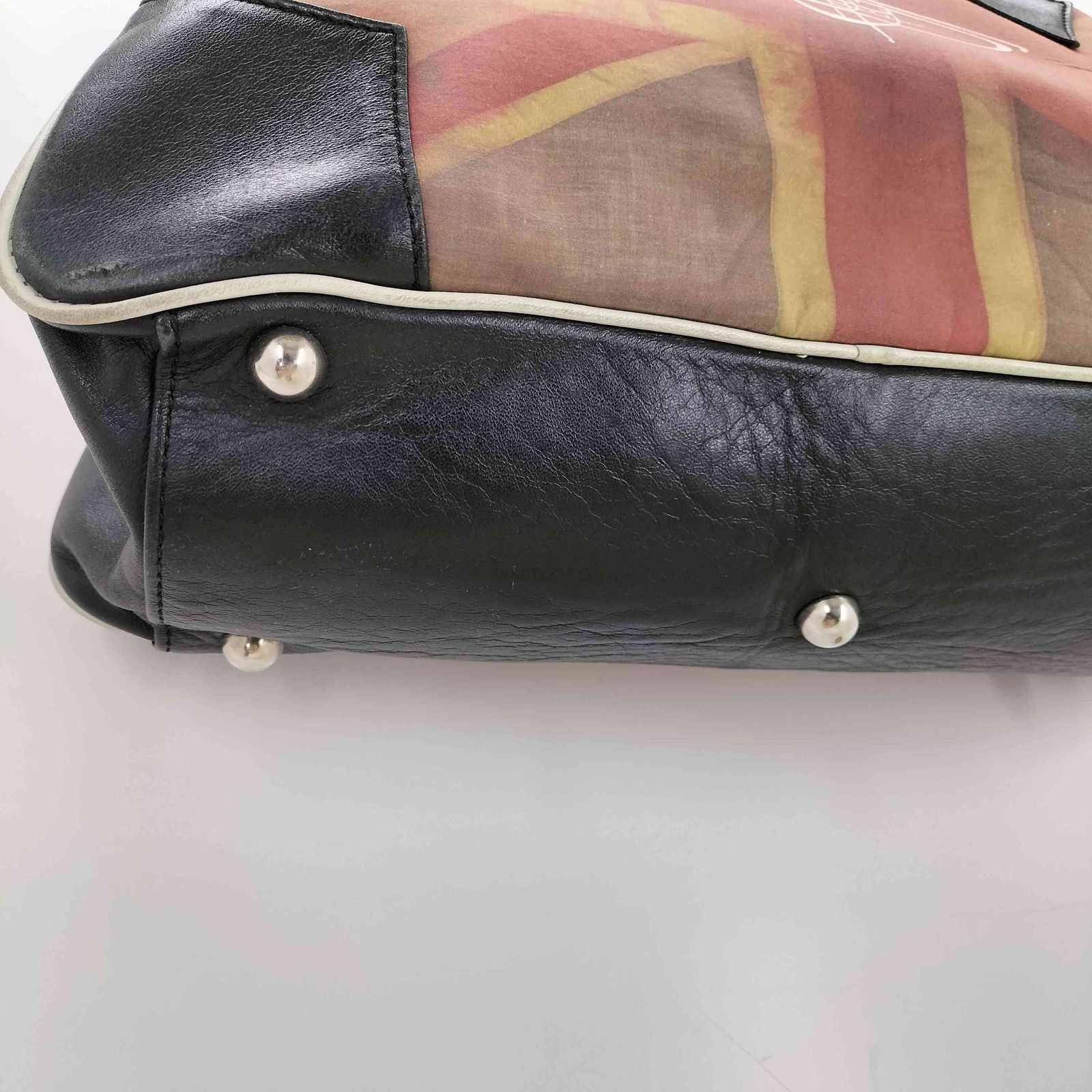 ヴィヴィアンウエストウッド Vivienne Westwood カウレザー ユニオン 