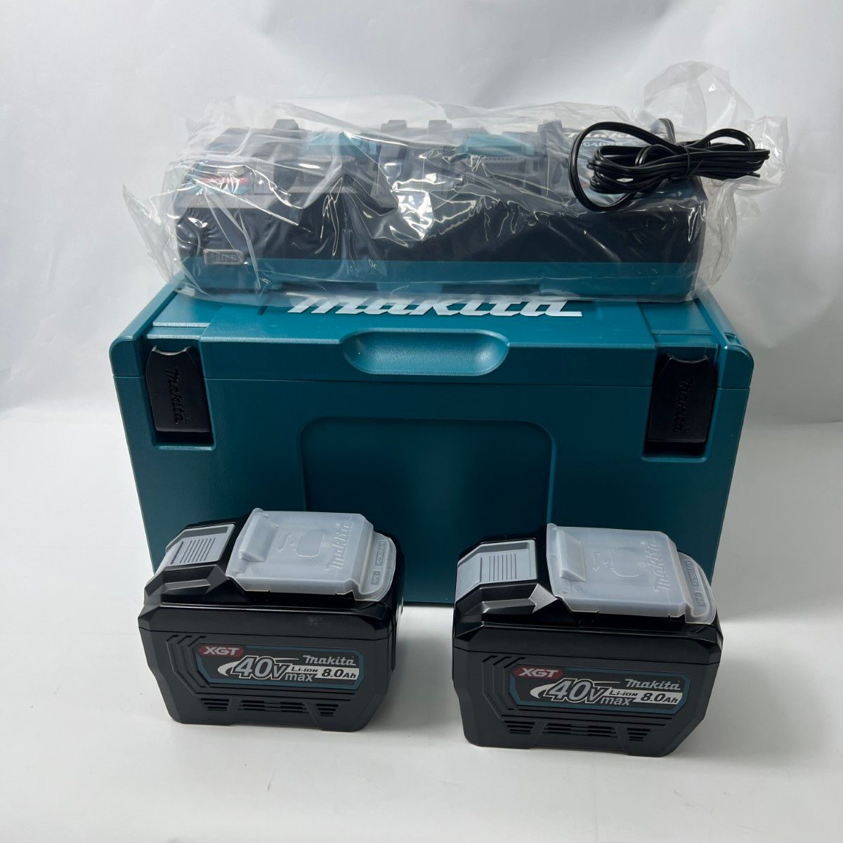 〇〇MAKITA マキタ A-74859 パワーソースキットXGT 10 40 V 充電器 バッテリー XGT DC RB BL 4080 F×2 A 74859 ♥品