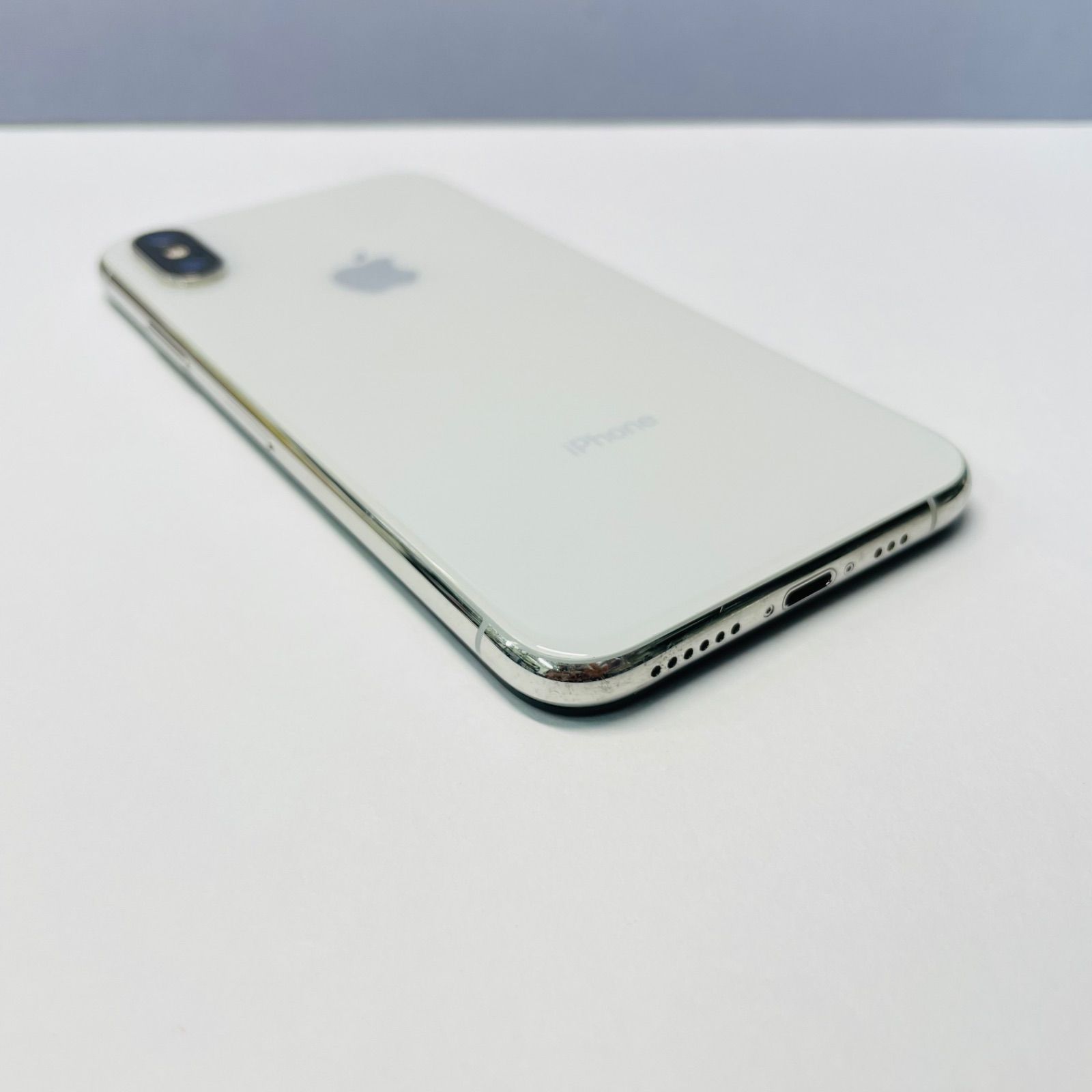 iPhone XS 256GB SIMフリー 電池100% 27137 - メルカリ