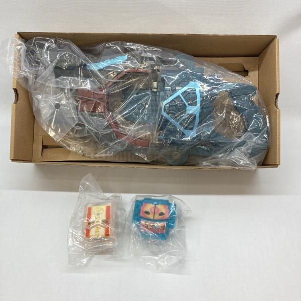  バンダイ DXヴァレンバスター 開封品 仮面ライダーガヴ 97 仮面ライダー キャラクター玩具