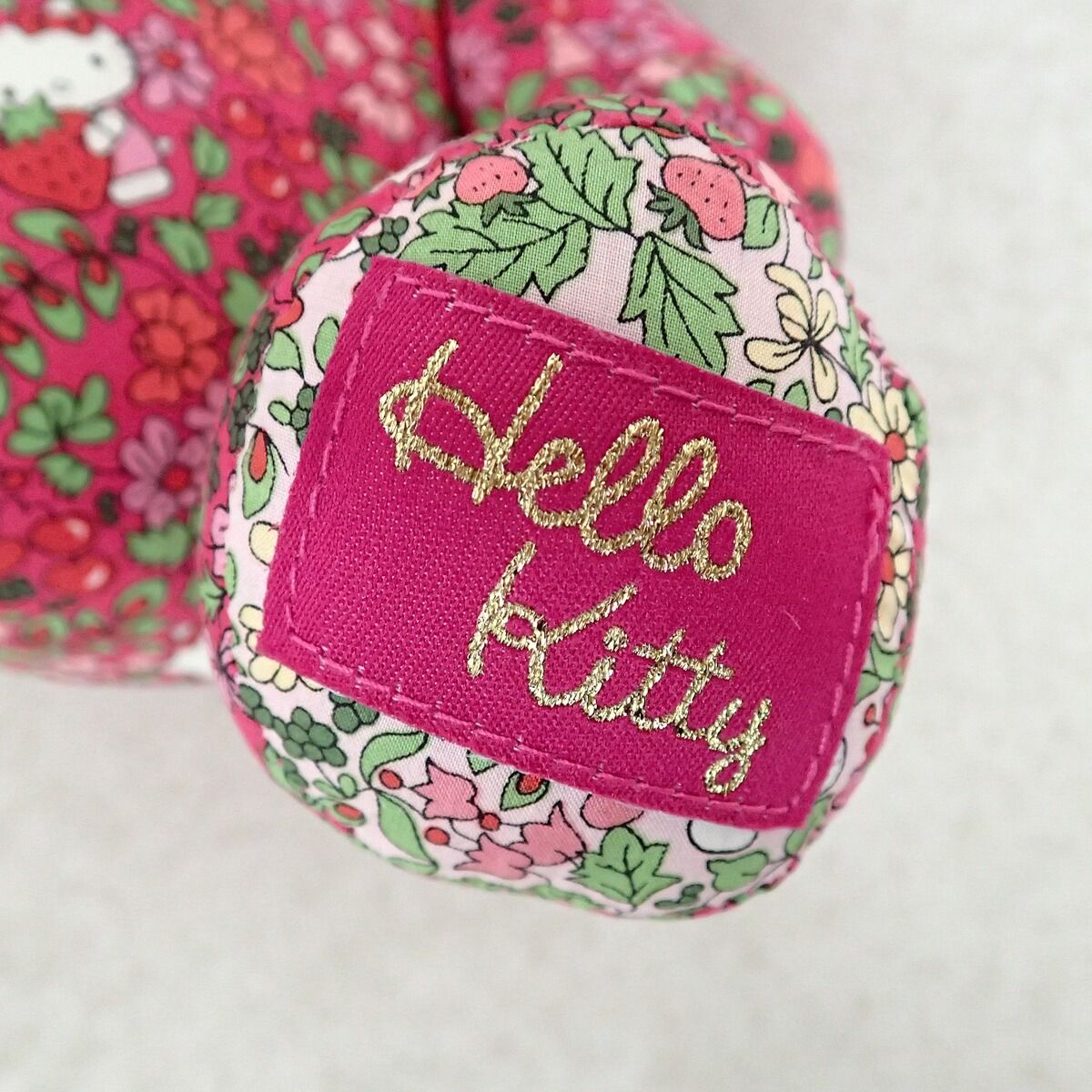 リバティ ハローキティ ぬいぐるみ 花柄 HELLO KITTY LIBERTY ART