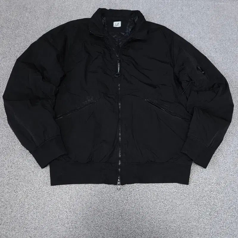 105 21ss C.P. COMPANY シーピーカンパニー アウター-買い物