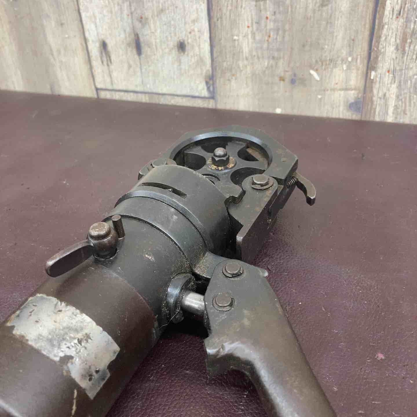 品 手動油圧式工具