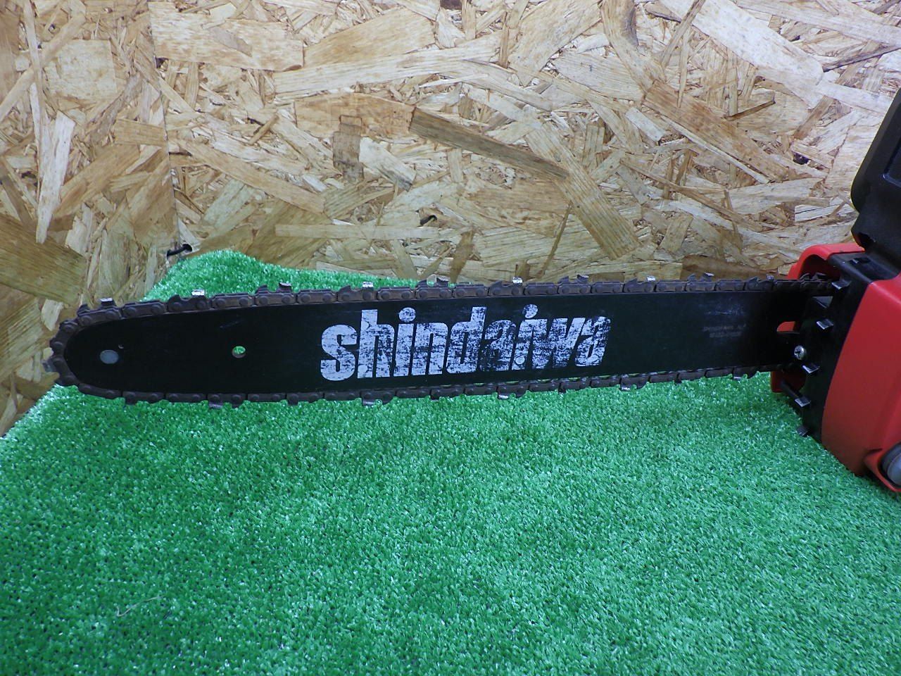 新ダイワ 電動チェンソー A 180 B コード式 庭木 剪定 品