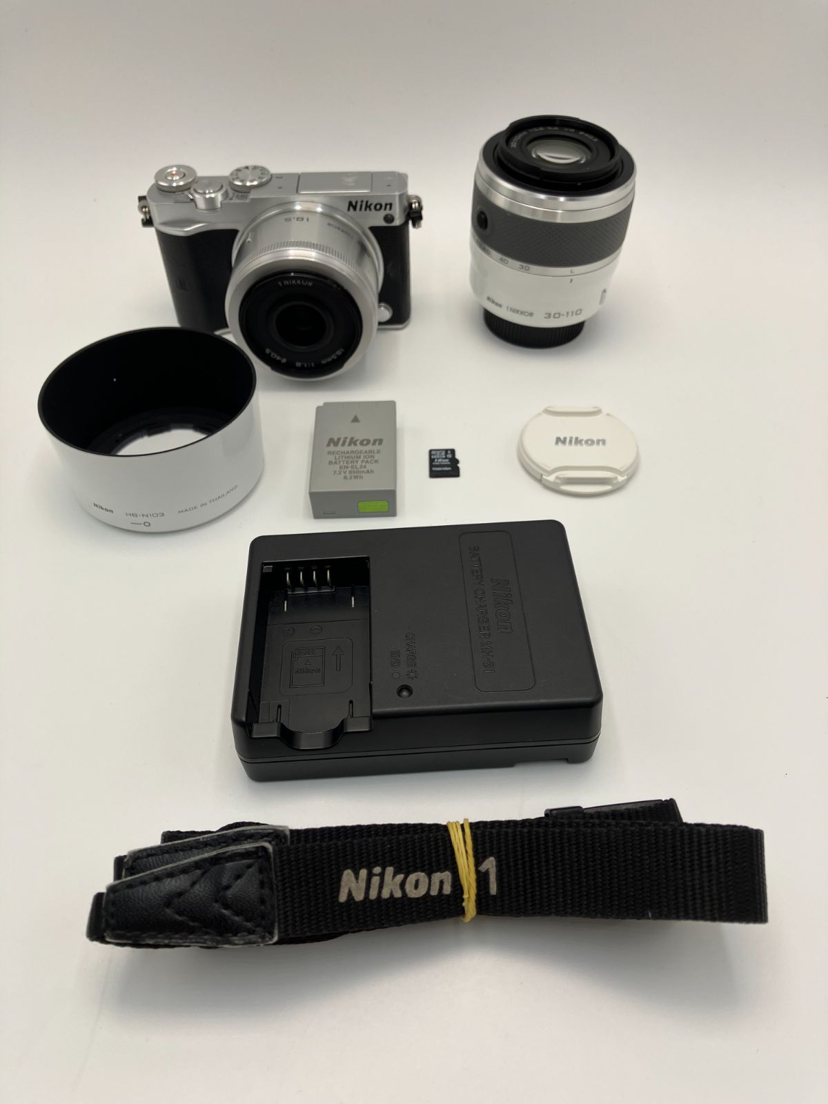 動作確認済】Nikon 1 J5 ダブルレンズキット - メルカリ