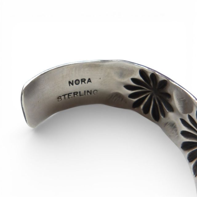 NAVAJO NORA TAHE作 BANGLE ナバホ族 ノラタヘ作 バングル