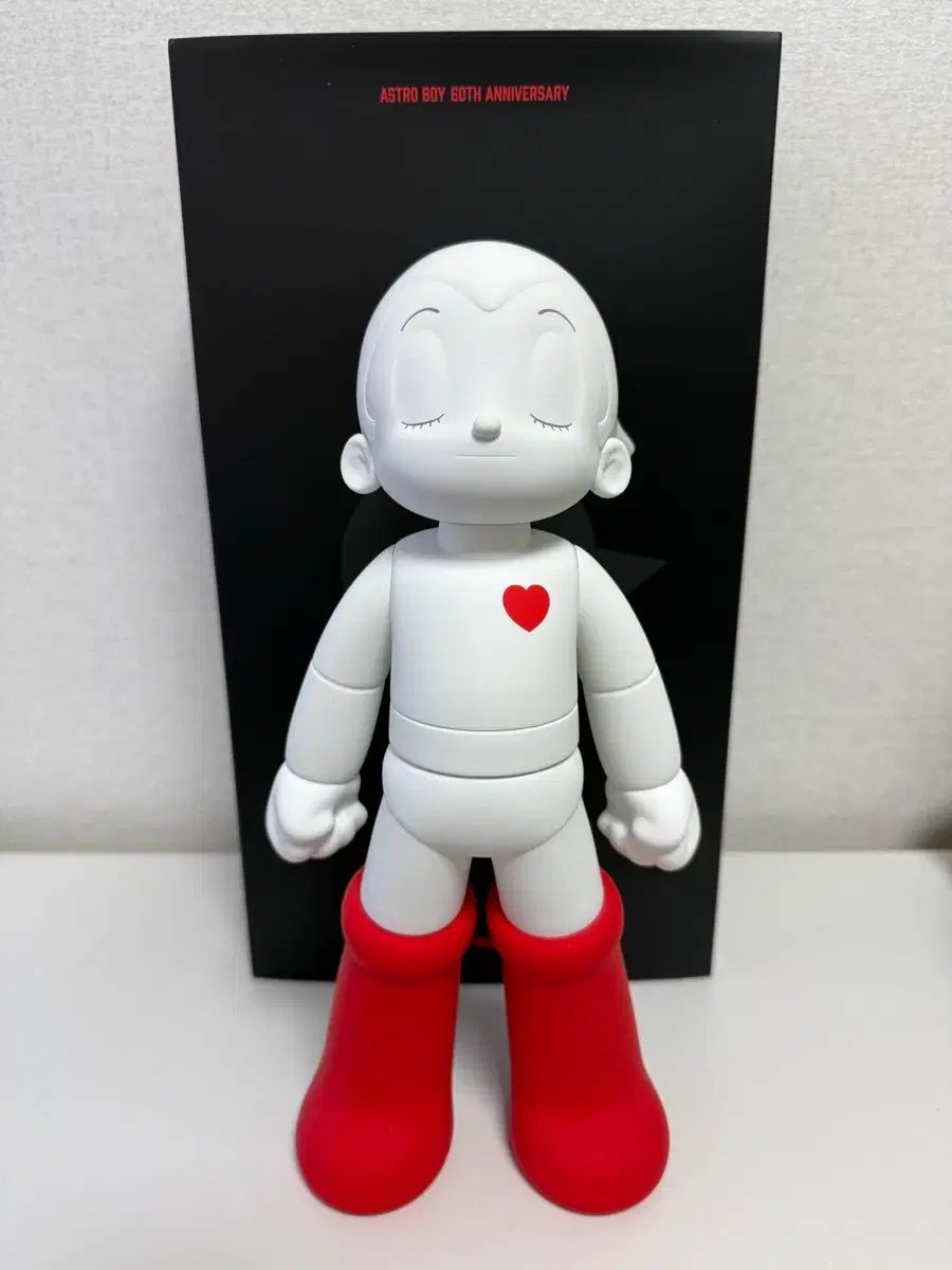 ASTRO BOY エディション アトム 白 フィギュア