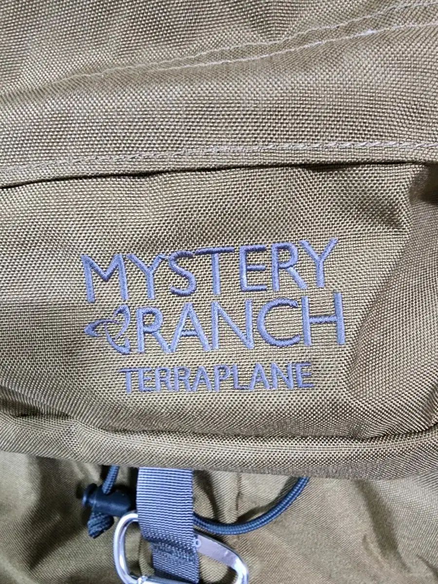 ミステリーランチ テラプレーン 82 コヨーテ