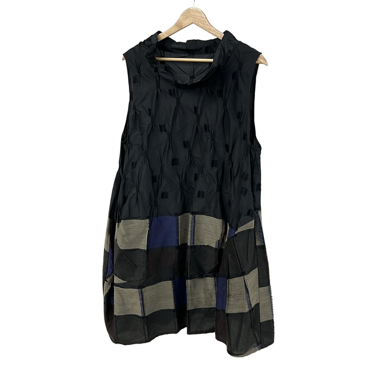 慈雨(ジウ/センソユニコ) ワンピース サイズ40 M レディース - 黒