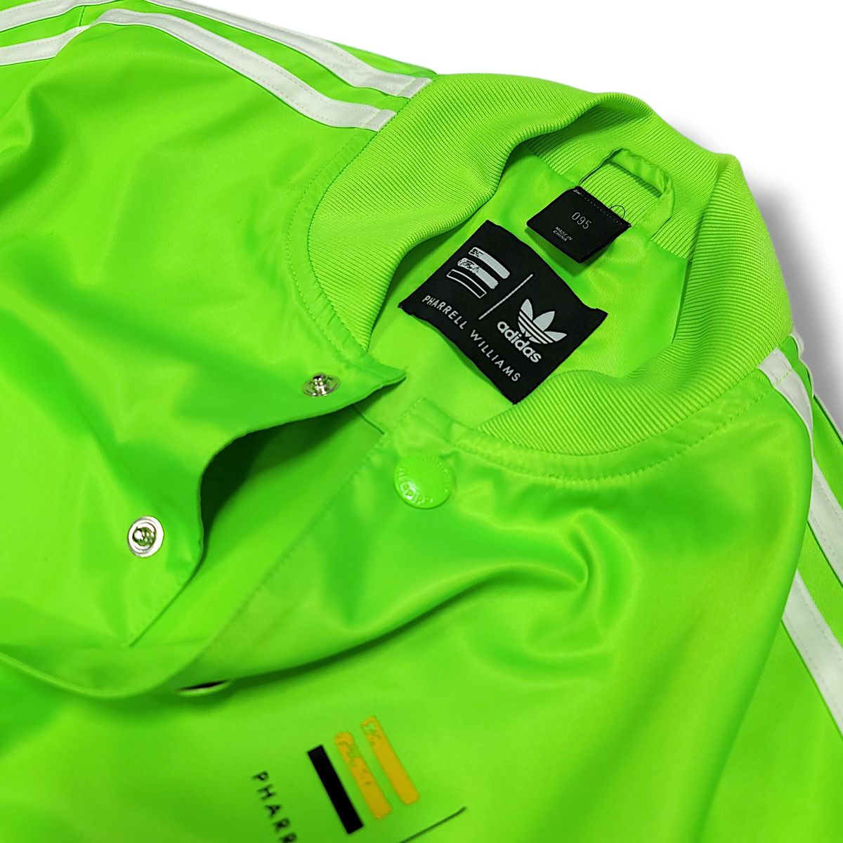 アディダス adidas × 10⁄11発売｜Pharrell モミジ SAMBAの 95 