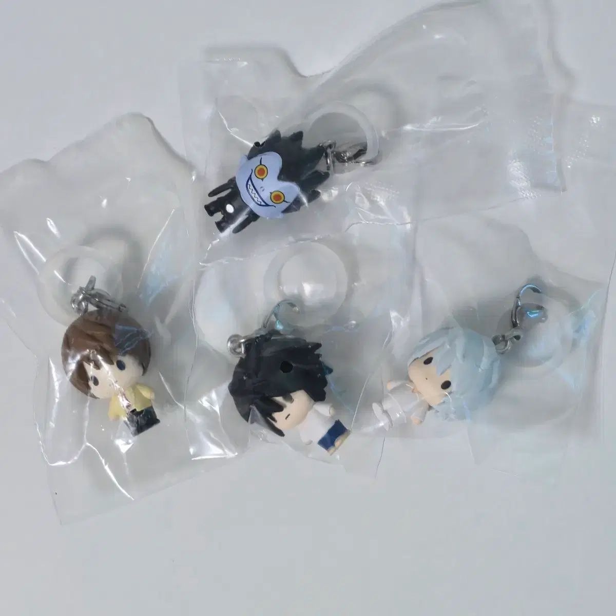 DEATH NOTE(デスノート) めじるし L エル 夜神 月(ライト) 류크(リューク) ニア グッズ アクセサリー ガチャ