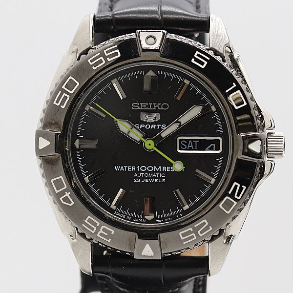 稼働 セイコー 5スポーツ 2N5258 7S36 00Y0 SS AT 自動巻 ブラック文字盤 メンズ腕時計 3642100 1KHT ABC18573 KMT