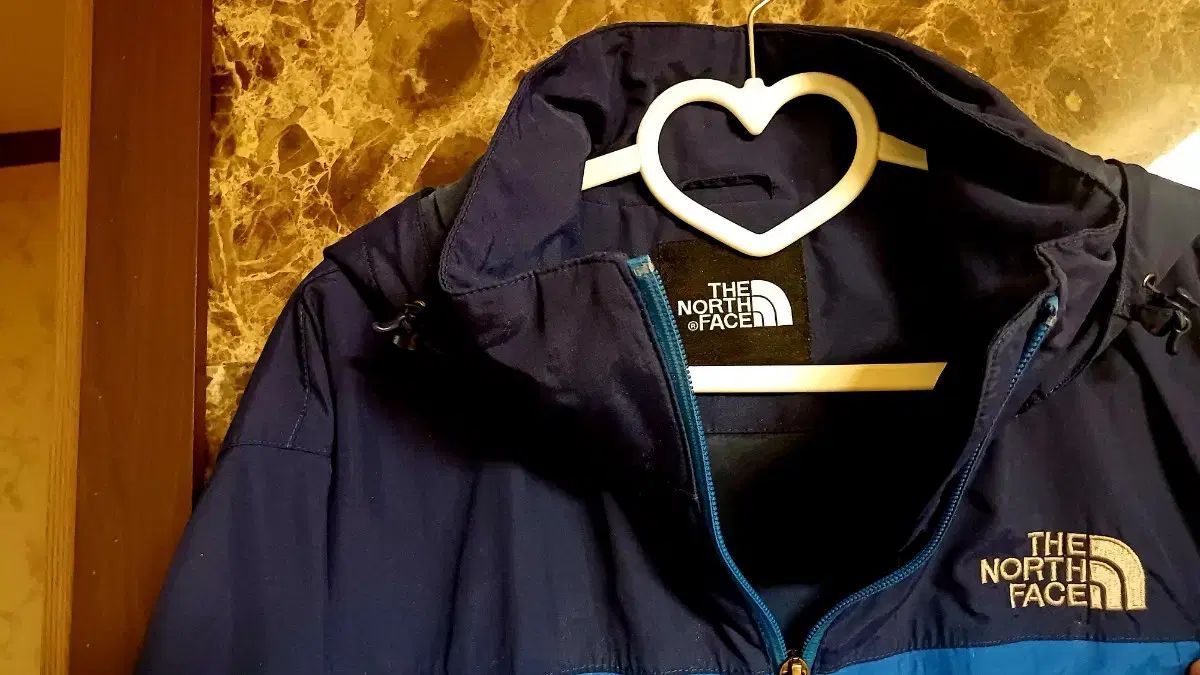 ザノースフェイス ウィンドブレーカー ジャケット ブルー ネイビー