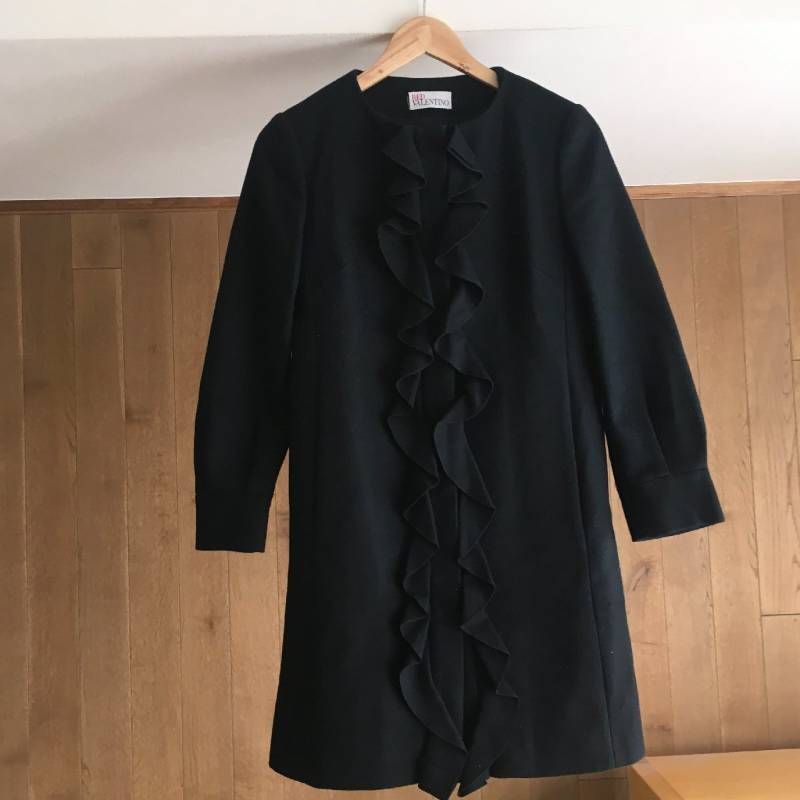 美品 RED VALENTINO レッドヴァレンティノ フリル コート40 - メルカリ