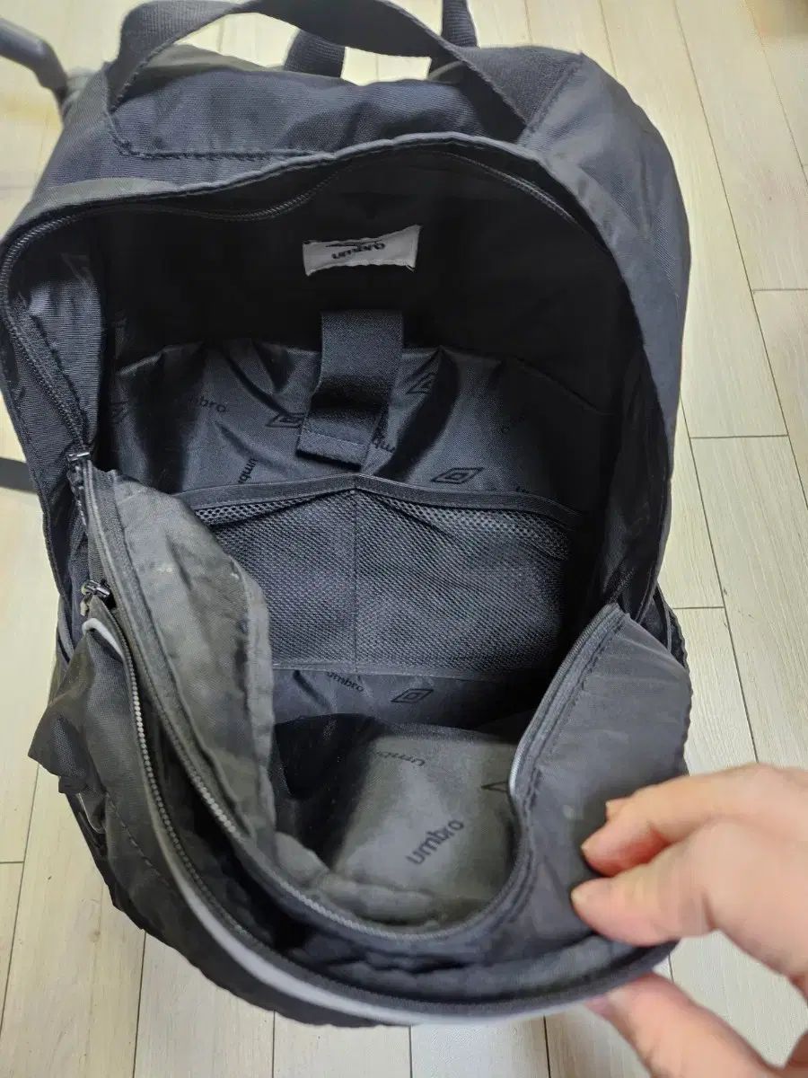 ランヤード バックパック