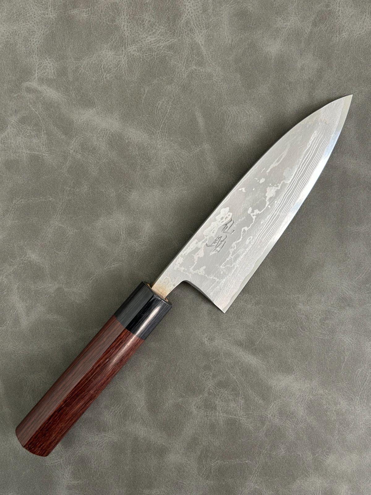 訳あり 仙助 包丁 出刃 ダマスカス 安来鋼青紙2号 165ｍｍ 紫檀シノギ柄 54