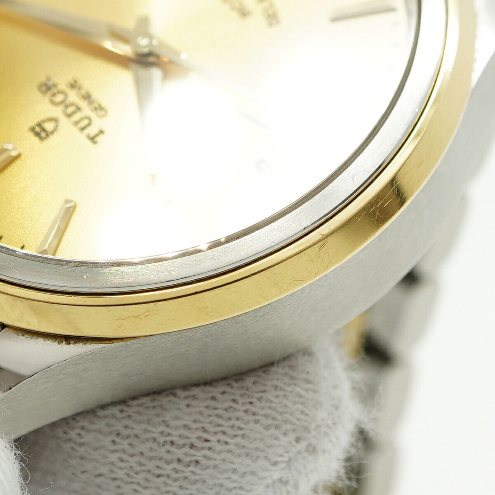 ゴールド文字盤腕時計 メンズ