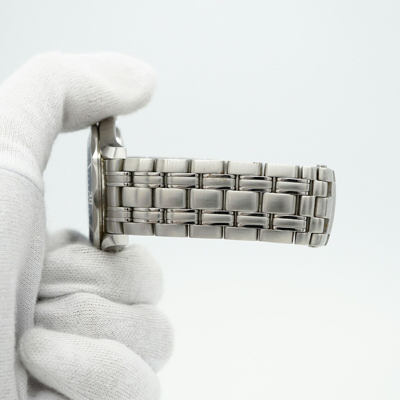 ネイビー文字盤腕時計 メンズ