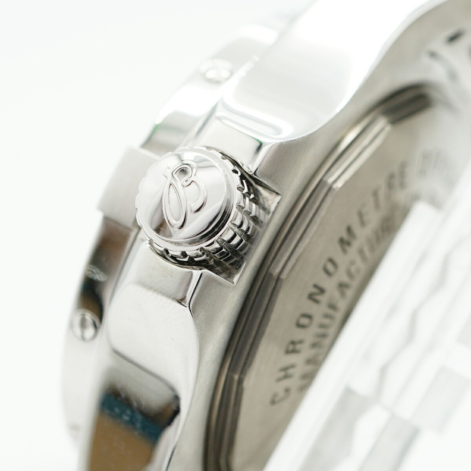 黒文字盤腕時計