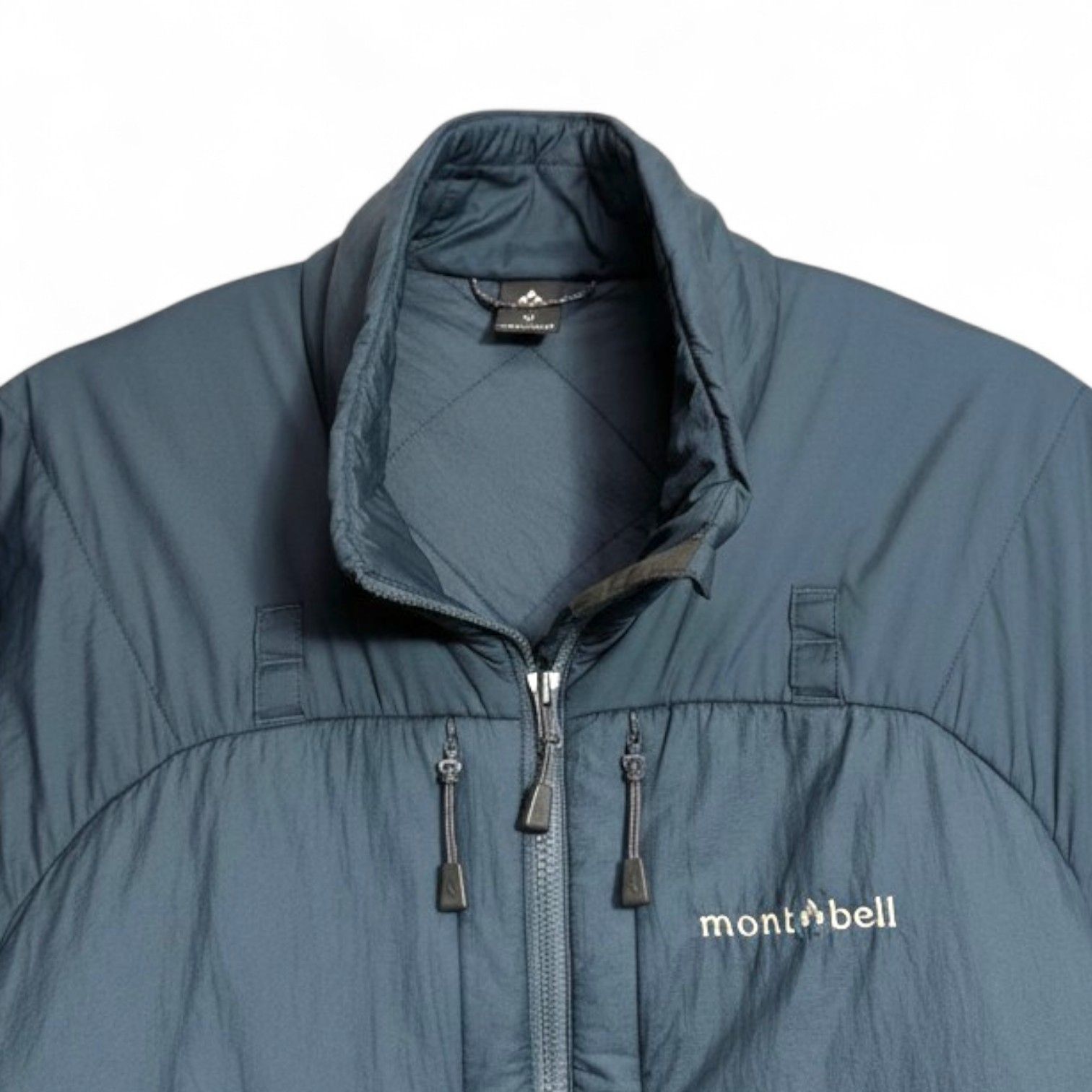 ナイロンジャケット