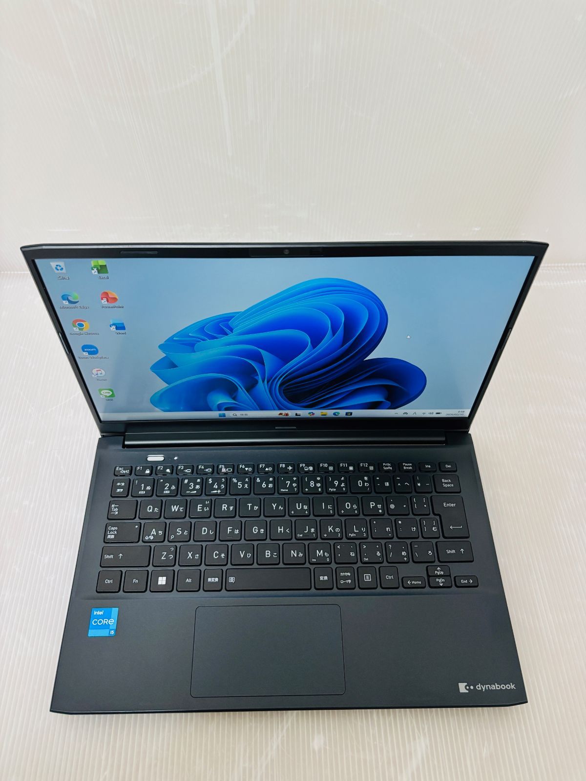 美品】12世代i5/8GB/256GB/dynabook SJ73/KU 260117N 【公式通販】