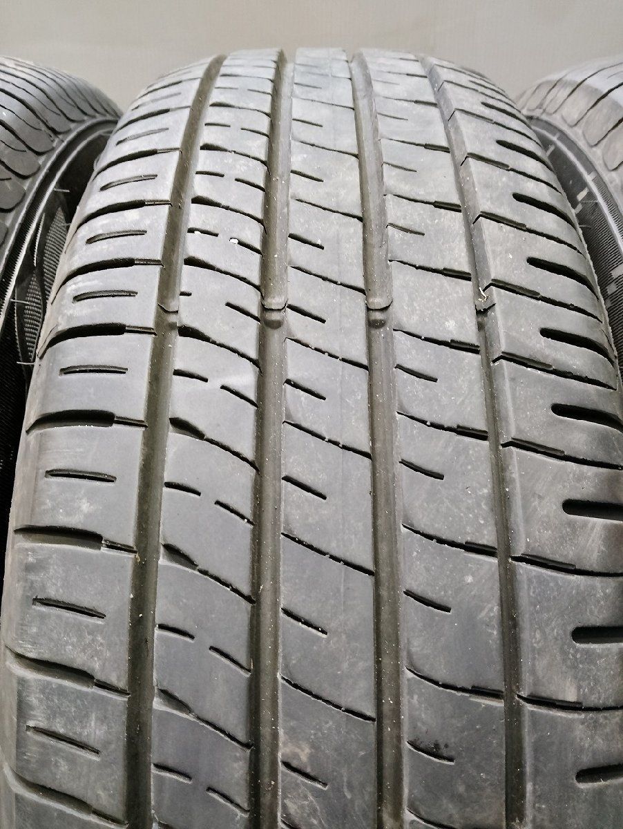 走行短め】DUNLOP ENASAVE EC204 215/65R16 16インチ 夏タイヤ 4本 25年製