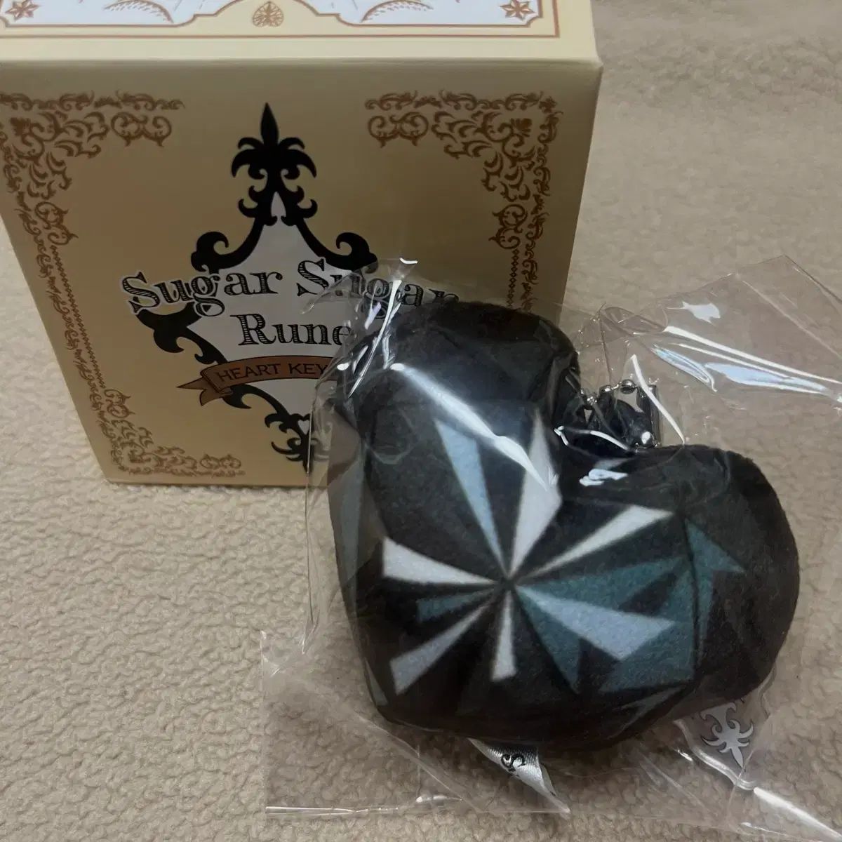 シュガシュガルーン ポップアップ エクレール キーホルダー ヌワール 黒