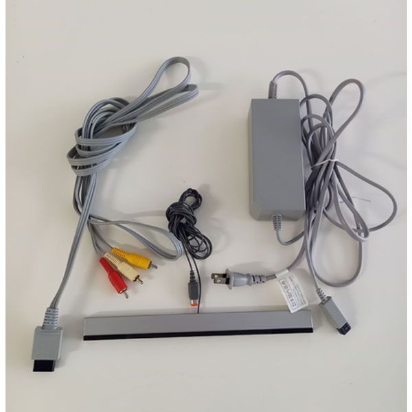 ジャンク品】Wii本体 Wii fit 周辺機器セット ソフト付き #m00151