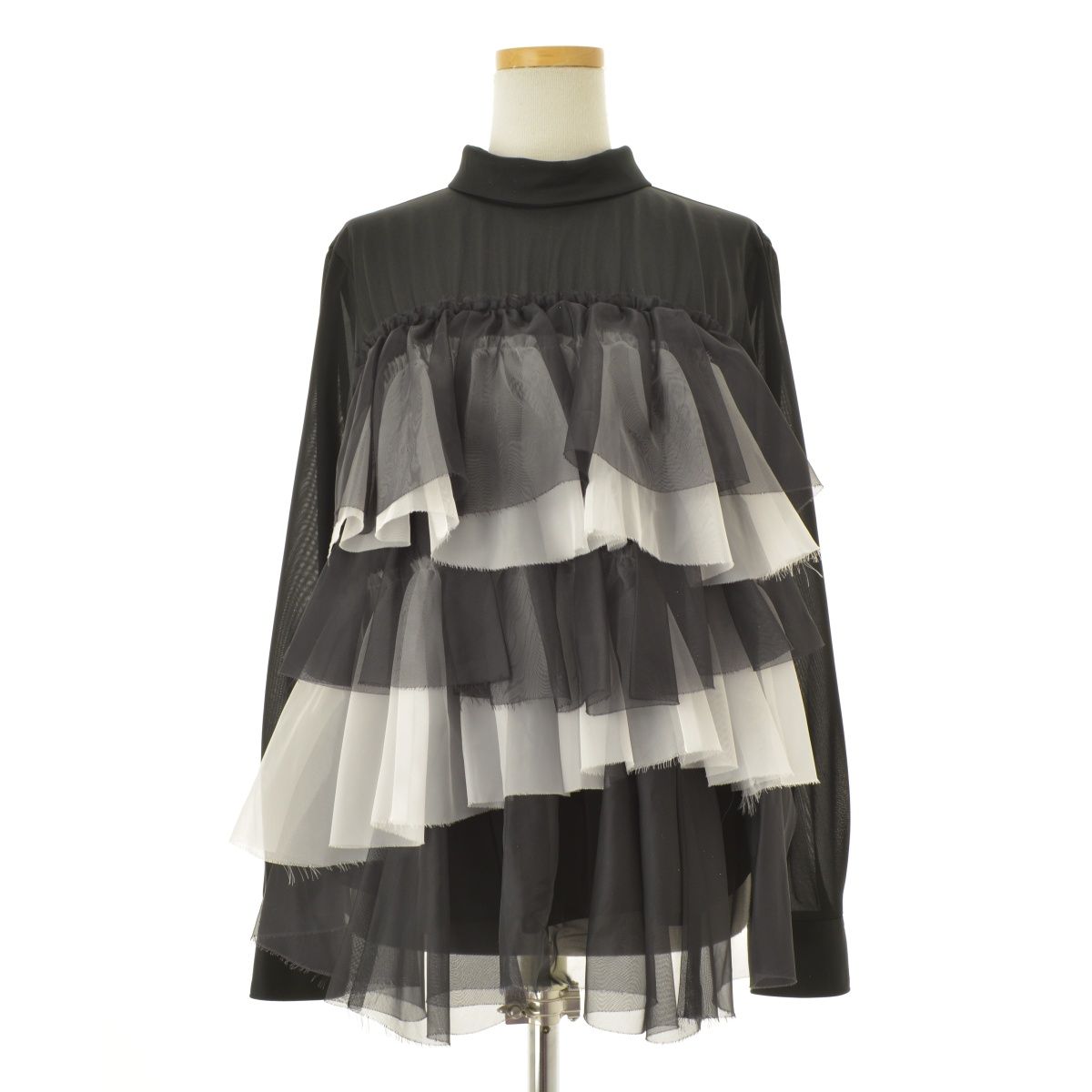 【COMMEdesGARCONS】22AW AD2022 GJ-B011 シアーティアードフリル長袖ブラウス COMMEdesGARCONS】22AW AD2022 GJ-B011 シアーティアードフリル長袖