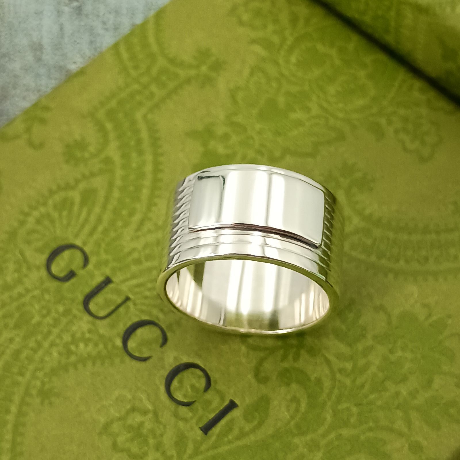 GUCCI　グッチ　21号　リブデザイン　リング　指輪　シルバー925 　オールドグッチ　ヴィンテージ