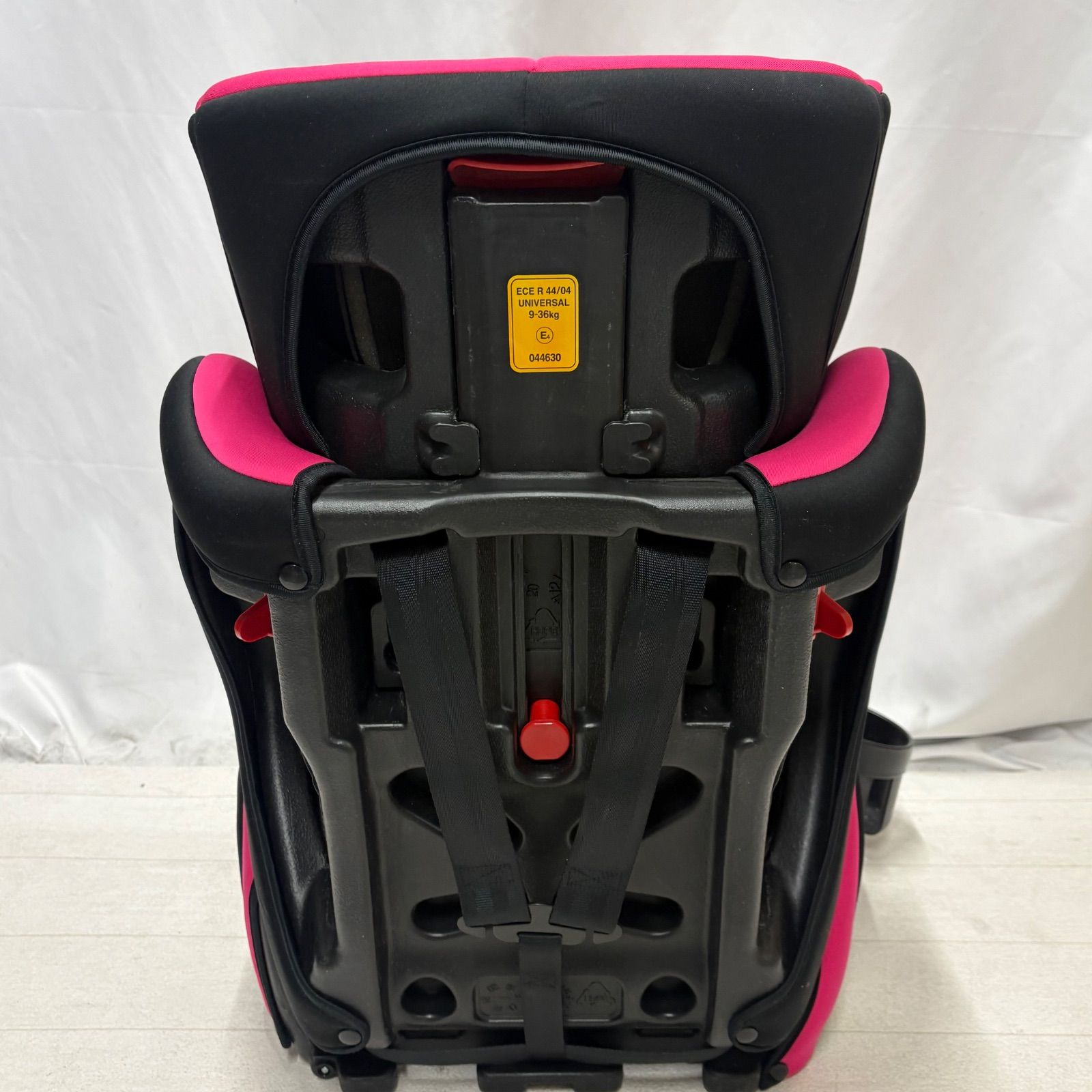 西松屋限定】ミニーマウス チャイルドシート ピンク 限定モデル 廃盤