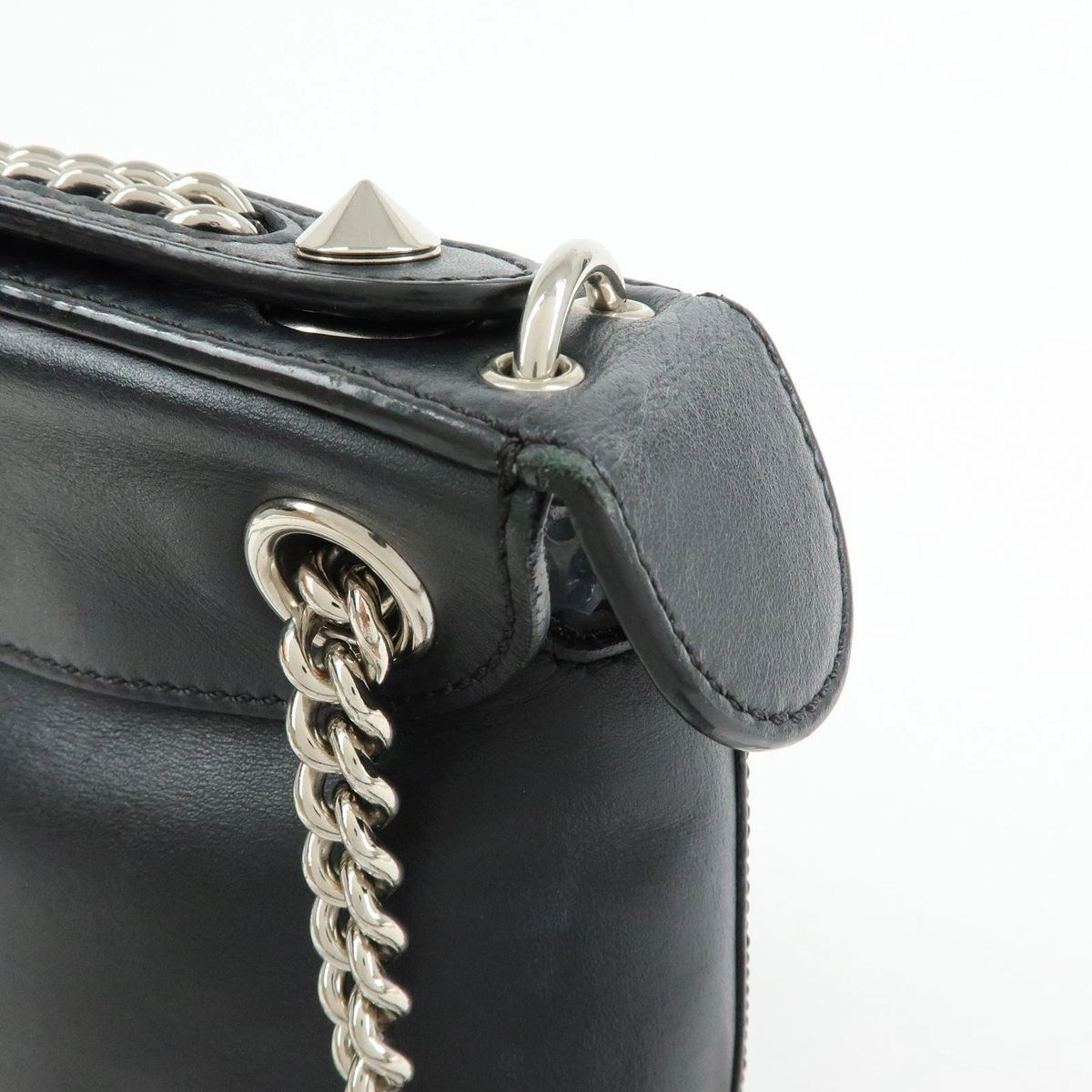 やや使用感あり】FENDI フェンディ Bag to School チェーン レザー