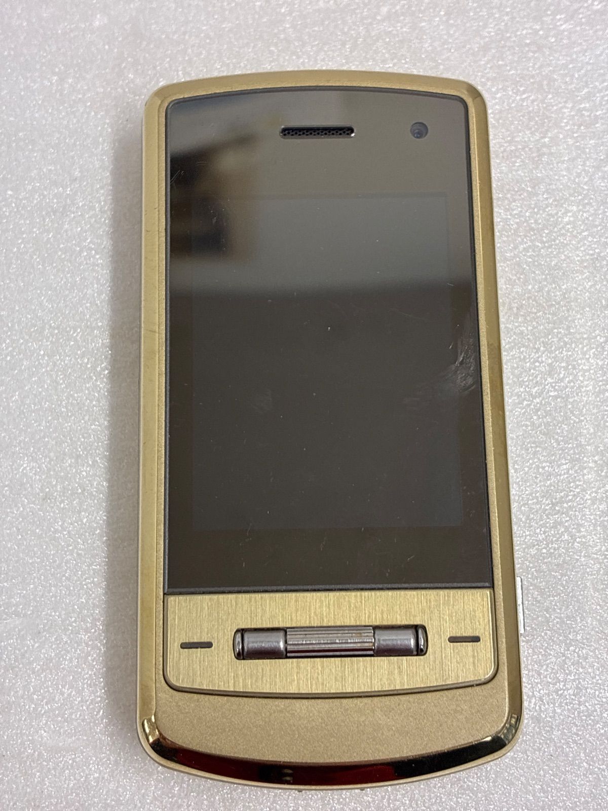 docomo ガラケー L705ix ゴールド ジャンク品 - メルカリ