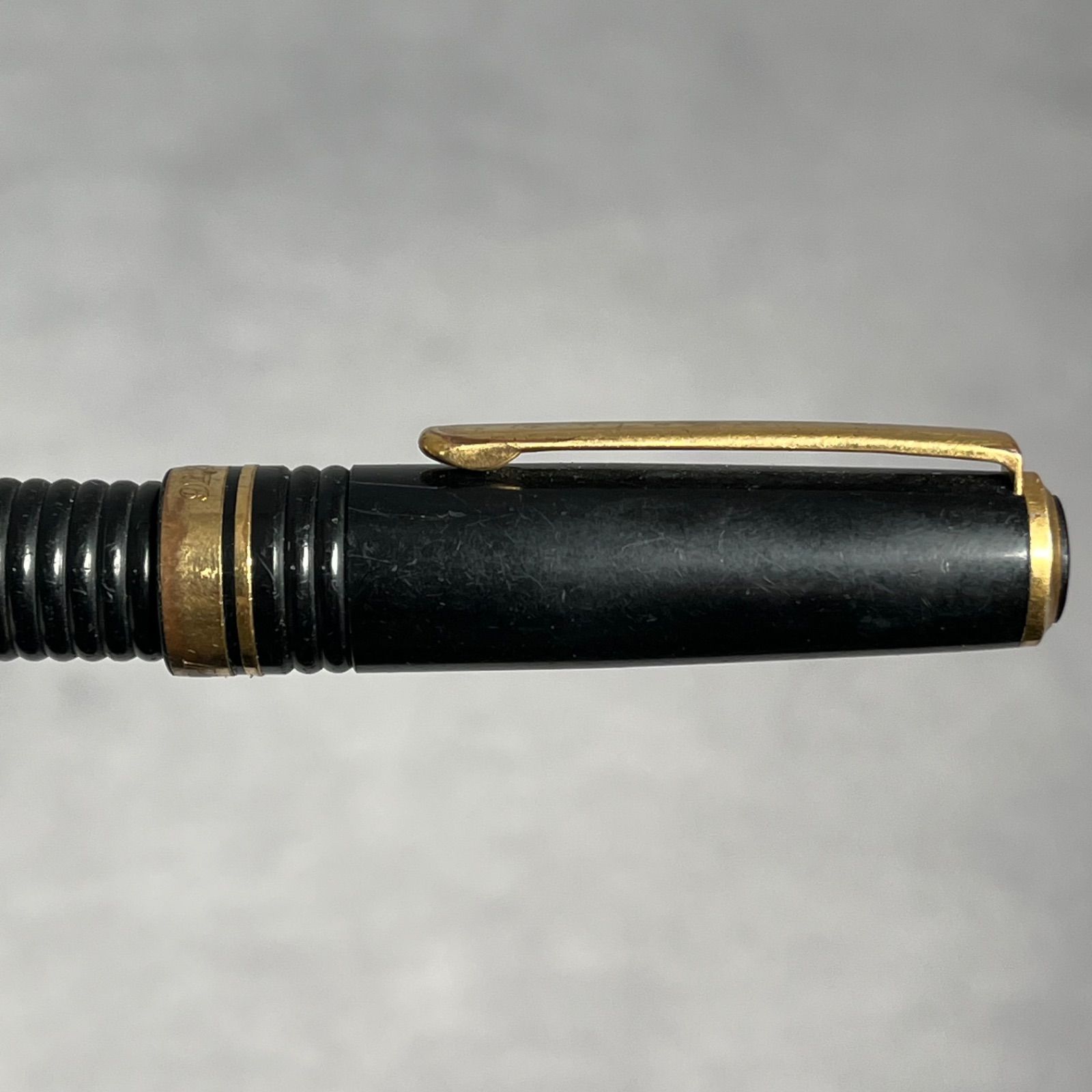 管2602 64 Platinum プラチナム 3776 ギャザード ブラック 万年筆 14 K 金ペン先 リブ軸 現状渡し 筆記未