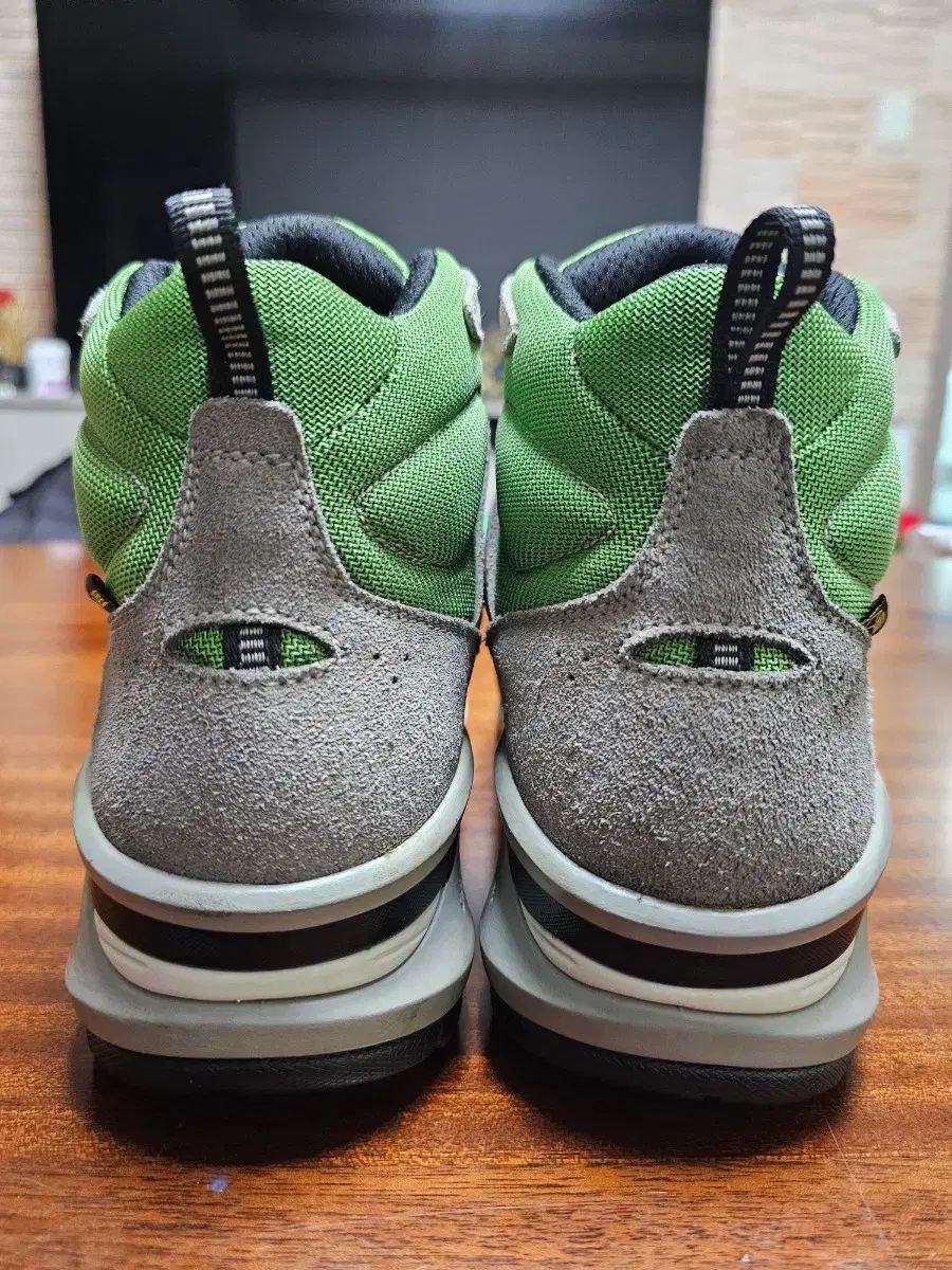 ゴアテックス 登山靴