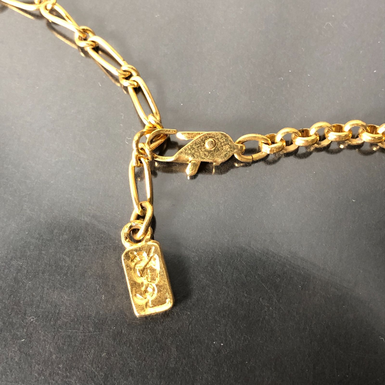 チェーン切れ YSL イヴサンローラン ネックレス ゴールドカラー メダル 