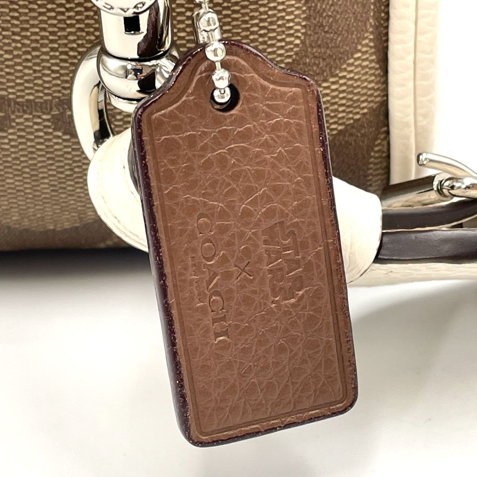 限定コラボならではの特別感あるデザイン】COACH×STAR WARS コーチ 
